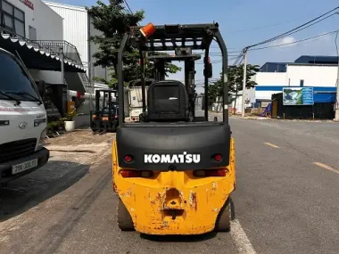 Xe nâng điện Komatsu FE25H-1