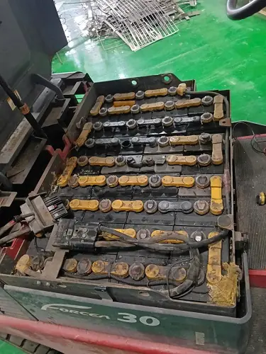 Bộ b&igrave;nh ắc quy