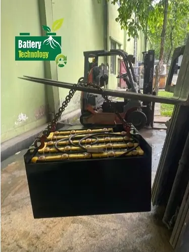 Lắp b&igrave;nh ắc quy 48v